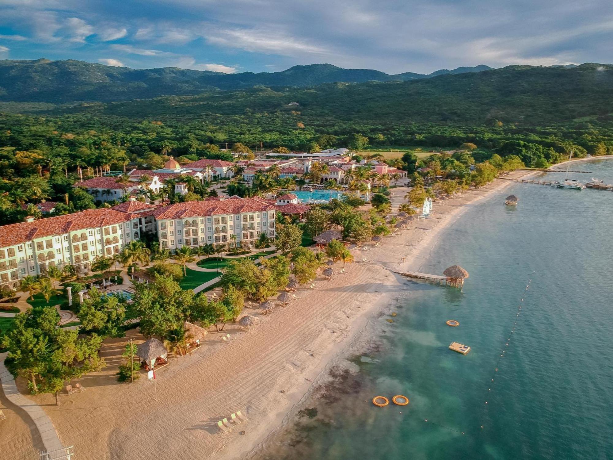 Sandals South Coast All Inclusive - Couples Only (Adults Only) Savanna-la-Mar Eksteriør bilde